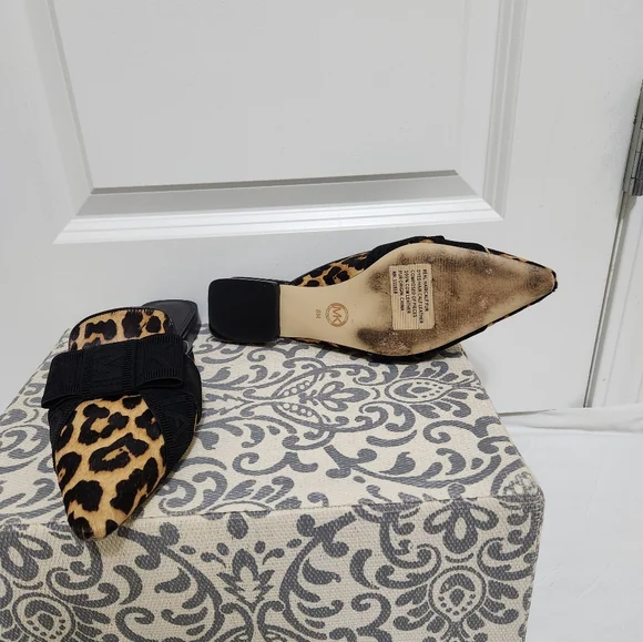 Michael Michael Kors Womens size 8m Calf Hair Mule slip on - Picture 5 of 5